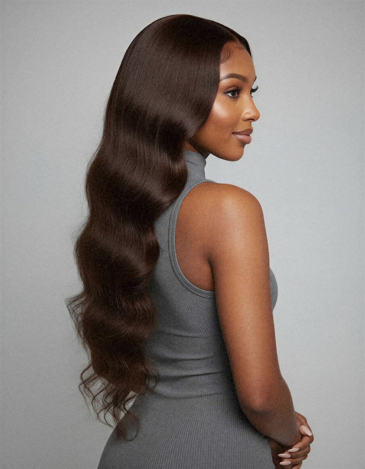 Perruque lace frontale HD 13x4 body wave brun chocolat vue de dos